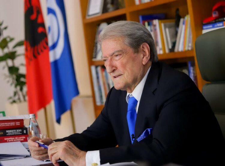 Berisha për Gonzaton:Sillet si ambasador i Ramës, ka transmetuar trillime në Bruksel