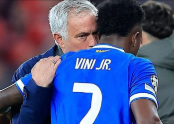 Jose Mourinho arrin marrëveshjen me Florentino Perez, gati kthimi te Real Madrid