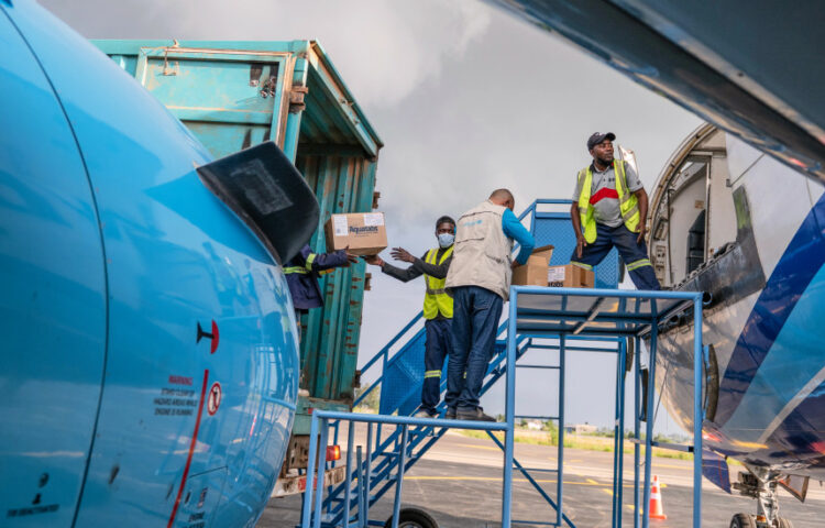 U infektua me Ebola/ Mjeku amerikan dërgohet për trajtim mjekësor në Gjermani