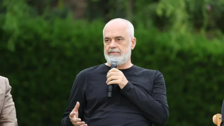 Integrimi/ Rama intervistohet nga ambasadori italian në Berlin: Duhet më pak pengesa