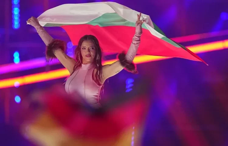 Bullgaria fiton “Eurovisionin”, Shqipëria në vendin e 13-të