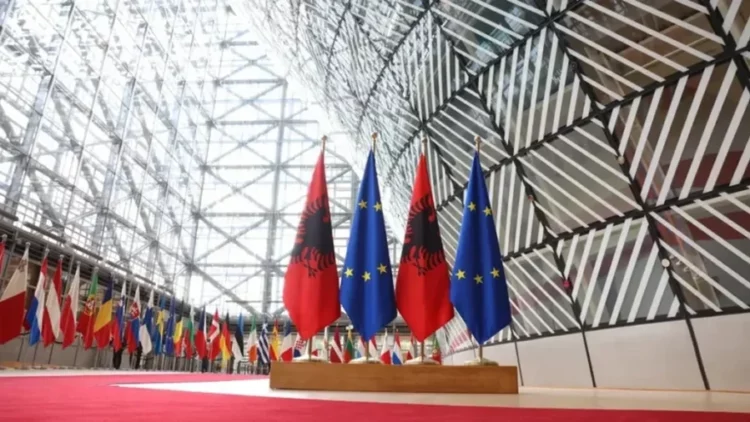 Zbardhet axhenda e Konferencës së 8-të Ndërqeveritare Shqipëri- BE