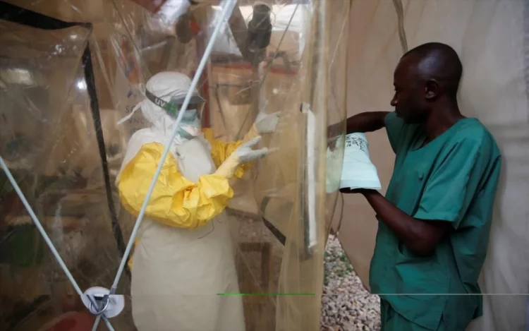 Kongo/ Ebola del jashtë kontrollit, qindra të infektuar dhe dhjetëra viktima