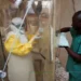 Kongo/ Ebola del jashtë kontrollit, qindra të infektuar dhe dhjetëra viktima