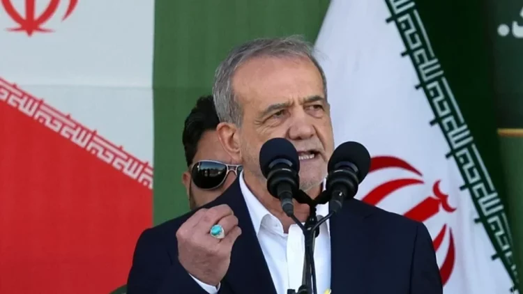 Presidenti iranian rithekson: Ne nuk synojmë armë bërthamore