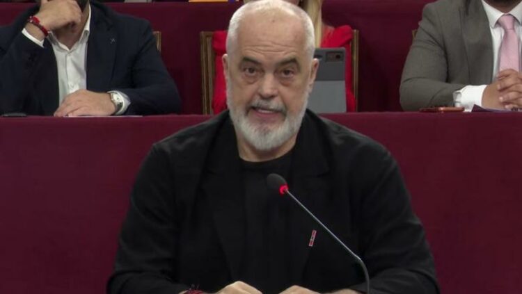 Rama për Zvërnecin: Hera e parë që dëgjova për popullsi homogjene greke