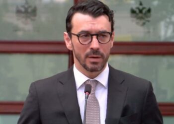 Përplasja mes ortakëve për aeroportin e Vlorës, Karakaçi:Kemi vendosur gjobat e para