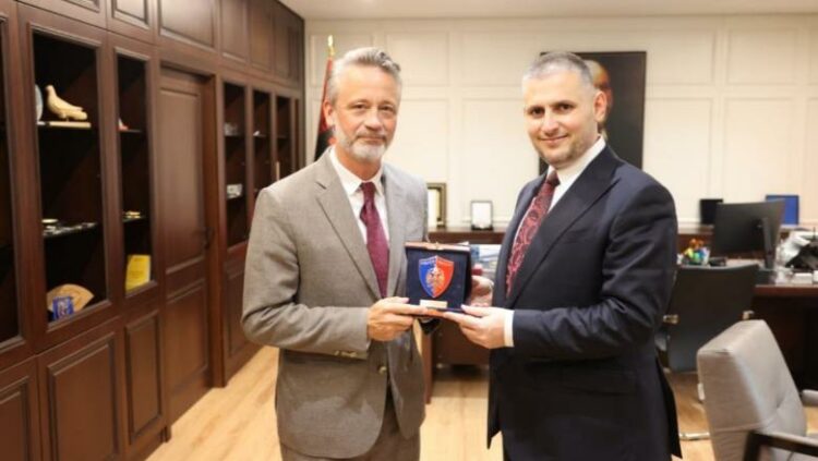 Hita pret ambasadorin suedez, diskutohen projektet e reja për Policinë e Shtetit