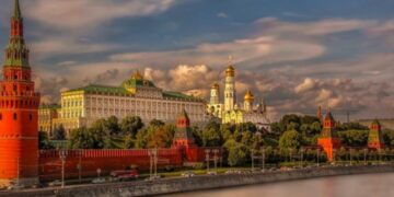 Rusia: Ne mbajmë kontakte konfidenciale me Ukrainën