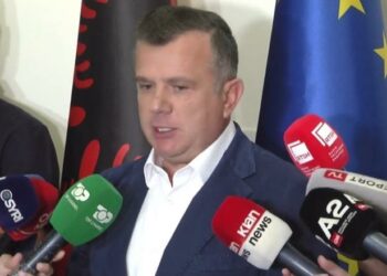 Balla-opozitës: A e sillni dot Berishën për kryeministër?
