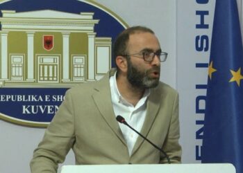 Mocion mosbesimi për qeverinë?Bardhi-Ballës: Aksionet e grupit të PD nuk i dikton ti