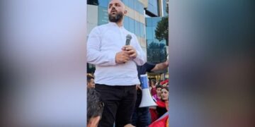 Rama i publikon “CV” protestuesit: Kulluri i proceduar për rrahje, kanosje e vjedhje