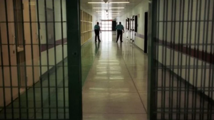 Ndërrojnë jetë dy oficerë policie të burgut 313, dyshohet se pësuan atak kardiak
