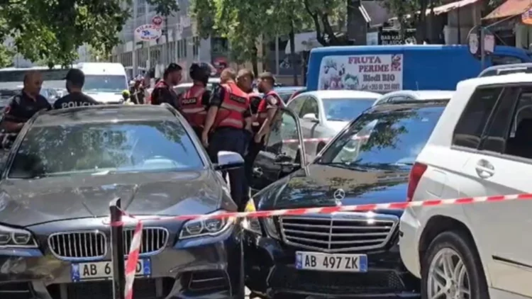 Përplasi pesë makina të parkuara dhe u largua me vrap, reagon Policia e Durrësit