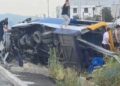 Përmbyset autobusi i linjës së Beratit në aksin Durrës-Tiranë,humbin jetën 2 persona
