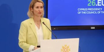 BE i vendos sanksione Iranit për Ngushticën e Hormuzit: Kërcënon trafikun detar