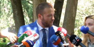 Bido: Unë nuk kam skelete në dollap si Sali Berisha, s’kanë ku t’më kapin