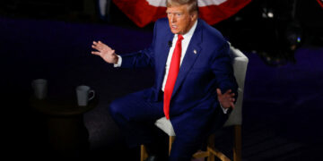 Trump paralajmëron Iranin: Nëse mbyllni Hormuzin, nuk do të ekzistoni më si shtet