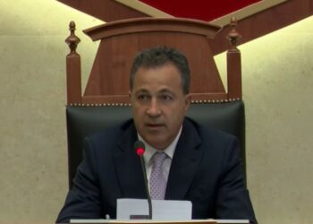 5 kërkesat e protestuesve për qeverinë, Bardhit i refuzohet interpelanca me Ramën