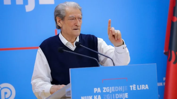 Berisha: Trafikantët e 50 tonëve kokainë blenë 15 mijë m2 tokë për 54 mijë euro