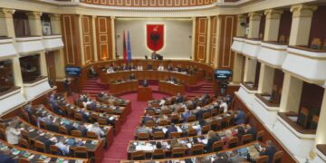 6 interpelanca sot në Kuvend, opozita kërkon sqarime nga kryeministri Rama
