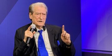 Konferenca e PPE, Berisha: Shqipëria në krizë, nevojitet qeveri kujdestare