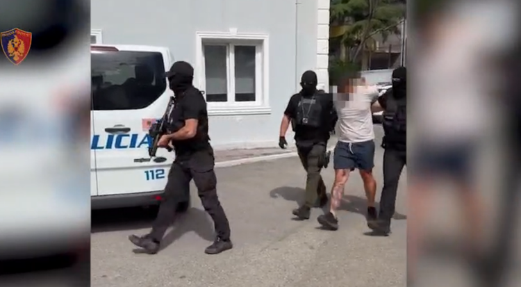 Akuzohet për tentativë vrasje në Spanjë, arrestohet 22-vjeçari në Shëngjin