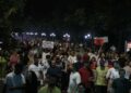 Protesta/ Procedohen 23 persona, Policia: Bllokuan qarkullimin e makinave në Tiranë