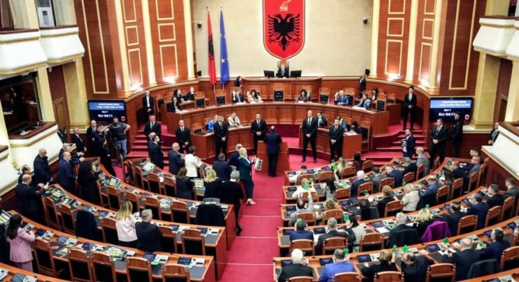 Kushtet e PE për Shqipërinë, Grupi i PD kërkesë Kuvendit për mocion me debat