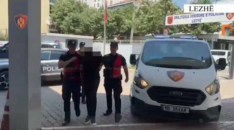 Tentoi të vriste vjehrrën, arrestohet 28-vjeçari në Lezhë