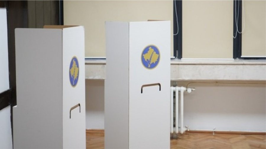 Mbyllen qendrat e votimit në Kosovë