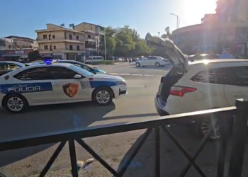 Vlorë, plagosje me armë zjarri te rrethrrotullimi i Çoles