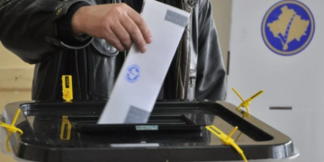 Kosovë/ Numërohen mbi 200 kuti, kryeson Vetëvendosja, e ndjekin PDK e LDK
