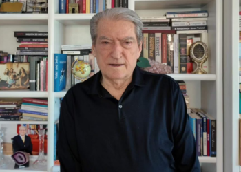 Protestat, Berisha-Ramës: Jep dorëheqjen sa nuk është vonë
