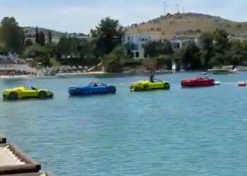 Policia bllokon 8 mjete ujore në Ksamil