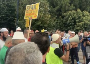 Dita e 31-të e protestës në Tiranë