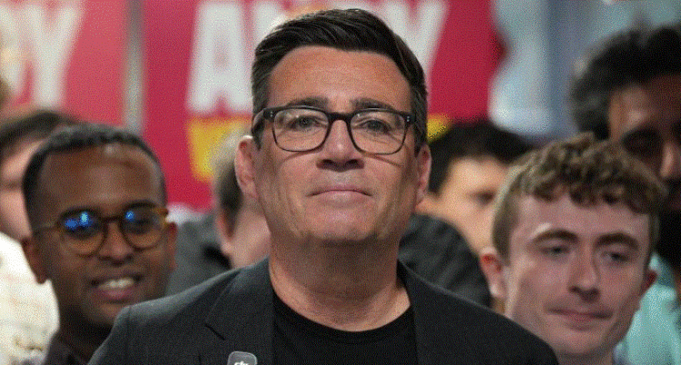 Kush është Andy Burnham, kryeministri i ardhshëm i Britanisë së Madhe