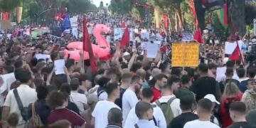 “Rama në burg, Berisha në burg”, dita e pestë e protestës së qytetarëve