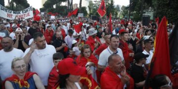 “Rama jepe dorëheqjen”, nis dita e 23-të e protestës qytetare