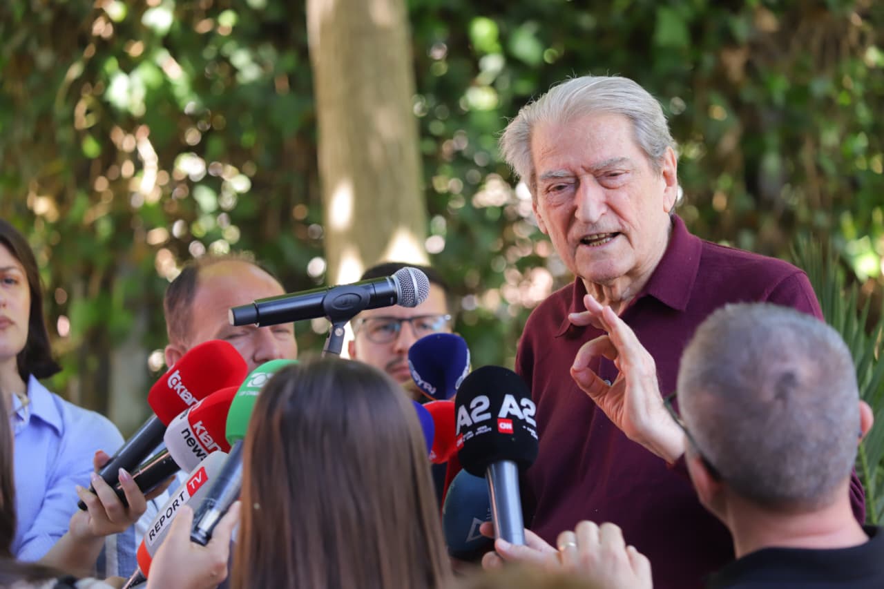  Berisha në burg   kreu i PD  Opozita e opozitës  por nuk i kemi zënë vendin askujt