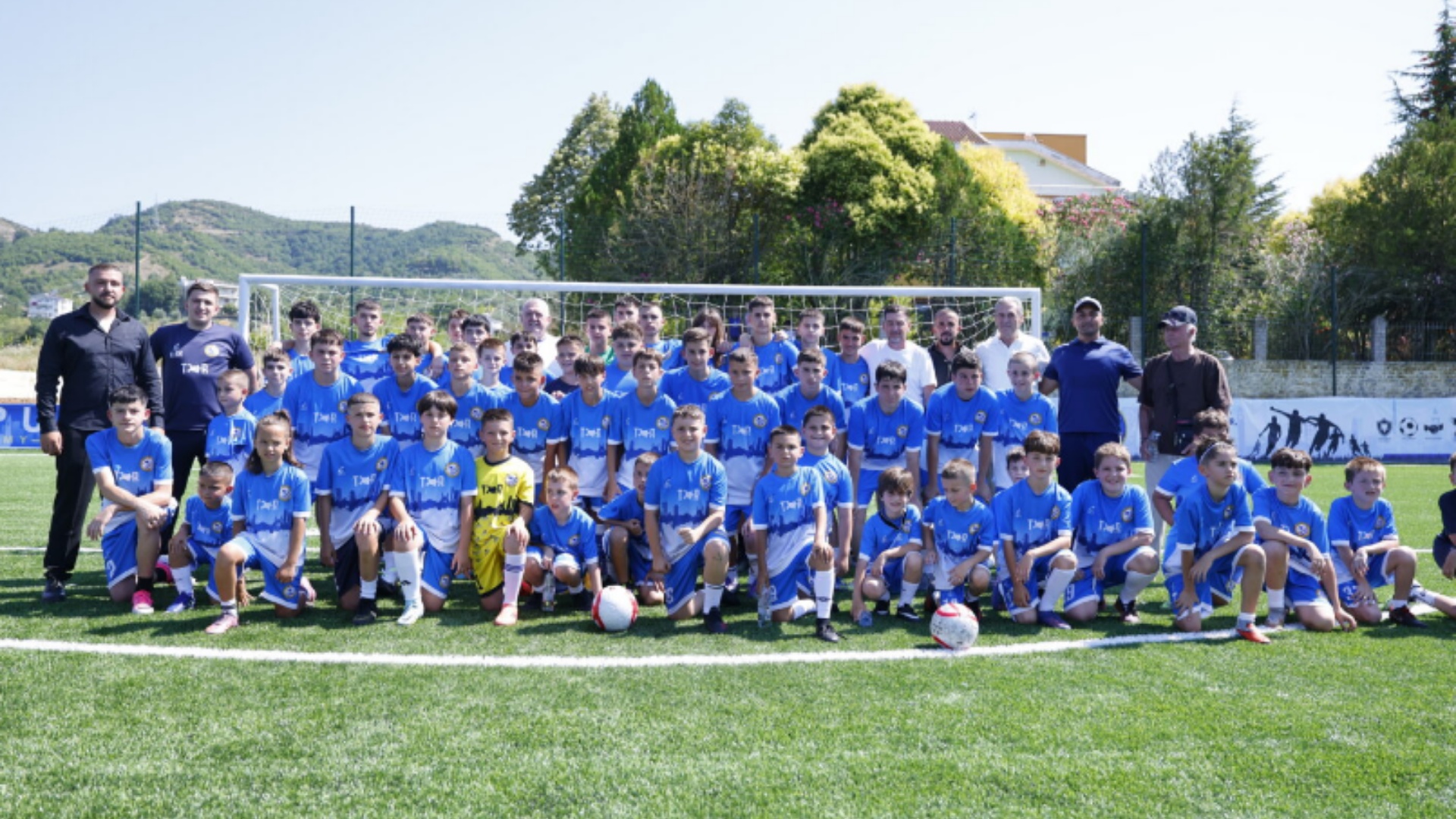 futboll-perurohet-fusha-e-re-ne-picalle-duka-per-femijet-te-rinjte-dhe-te-ardhmen