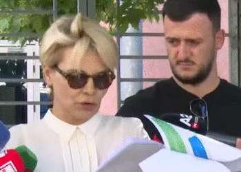 “Kush bord o zemër”, Monika Kryemadhi zbardh mesazhet me Edi Ramën në SPAK