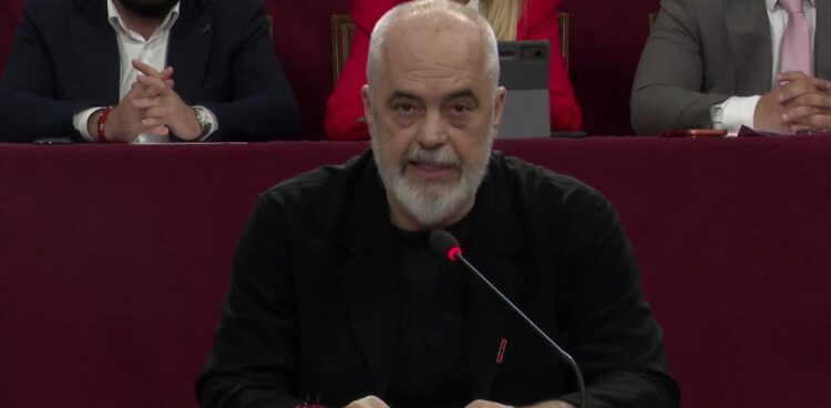 “Nuk ka projekt për Zvërnecin”, Rama-protestuesve: Të paguar dhe trainuar nga…