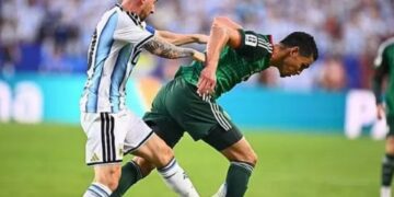 Algjeria ankohet te FIFA për mosndëshkim me karton të kuq të Lionel Messit
