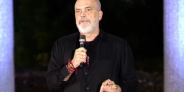 Protesta, Rama: Një pjesë e qytetarëve kanë rënë pre e ndikimeve të huaja