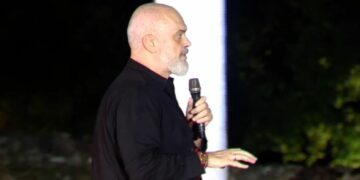 Paralajmërimi i Ramës: Së shpejti, një investim i madh midis Kavajës dhe Durrësit