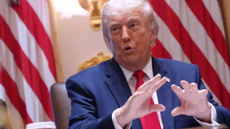 Trump: Dua të takohem me Khamenein, Irani do heqë dorë nga armët bërthamore