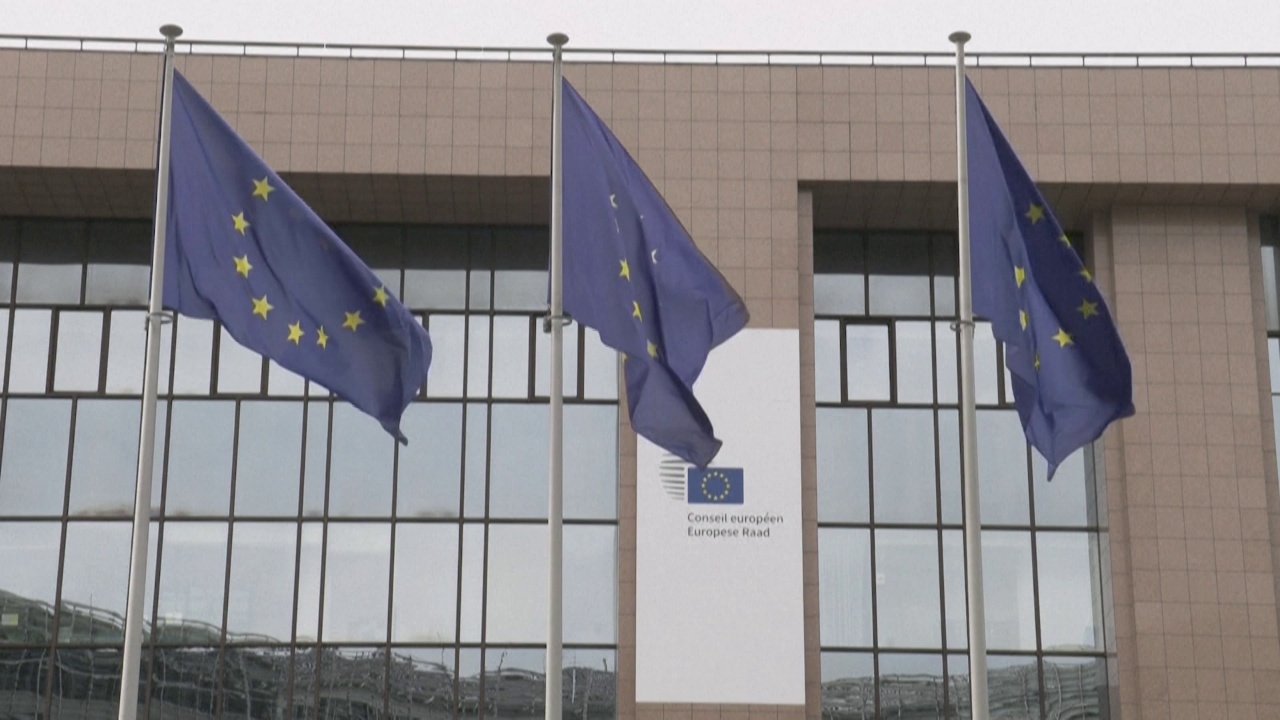 BE i  hap  derën  nisin negociatat e anëtarësimit për Ukrainën dhe Moldavinë