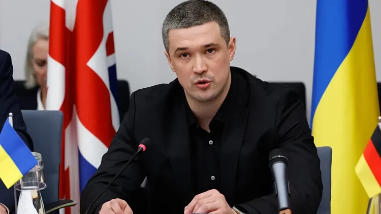 Zelensky shkarkon ministrin e Mbrojtjes, Mykhailo Fedorov