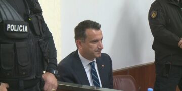 Gjyqi i Erion Veliajt, refuzohet kërkesa për shtyrje të seancave deri në 31 gusht